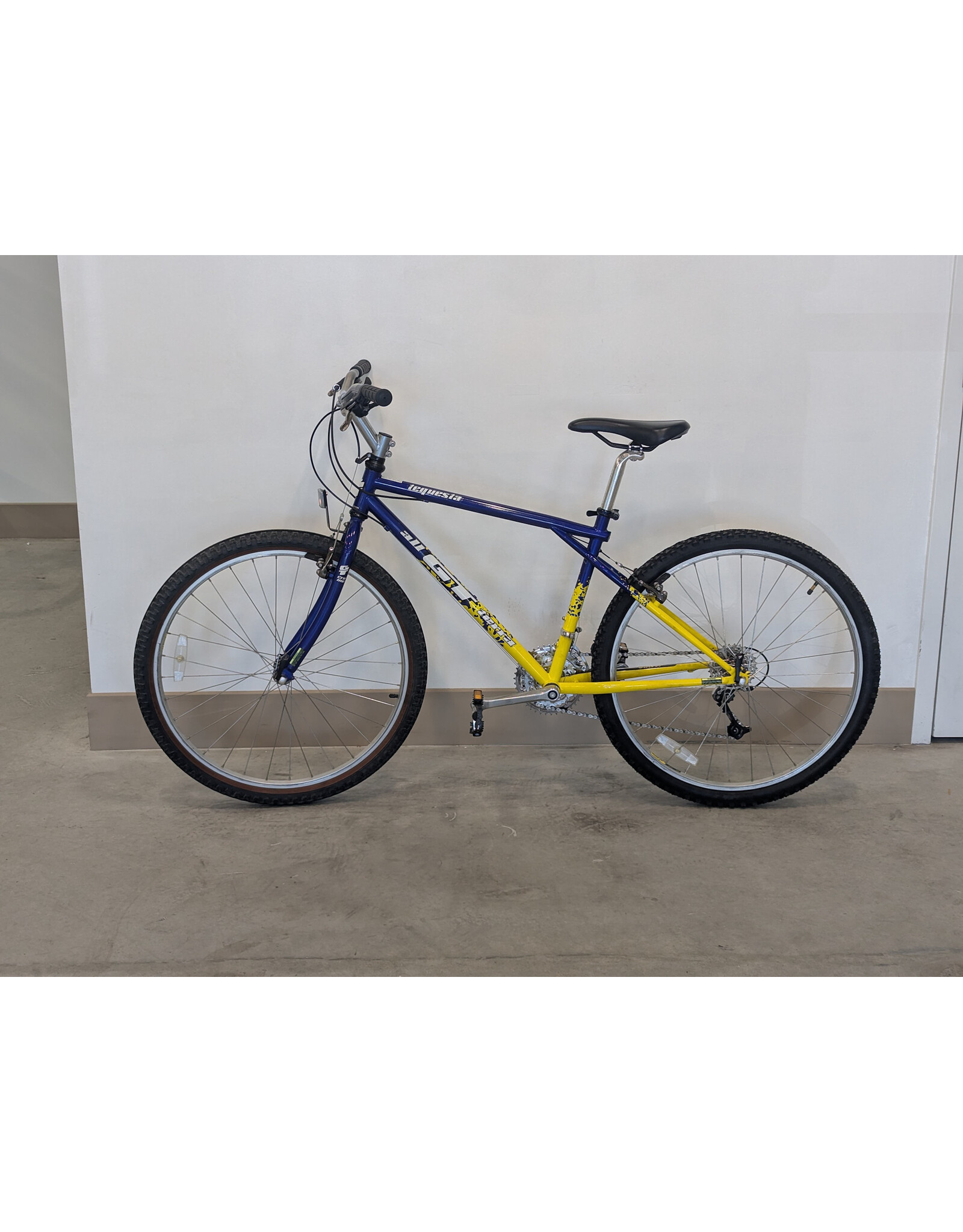GT GT Tequesta 17 Inch Blue & Yellow