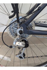 Trek Trek Multitrack 7200 18 Inch Silver and Gray