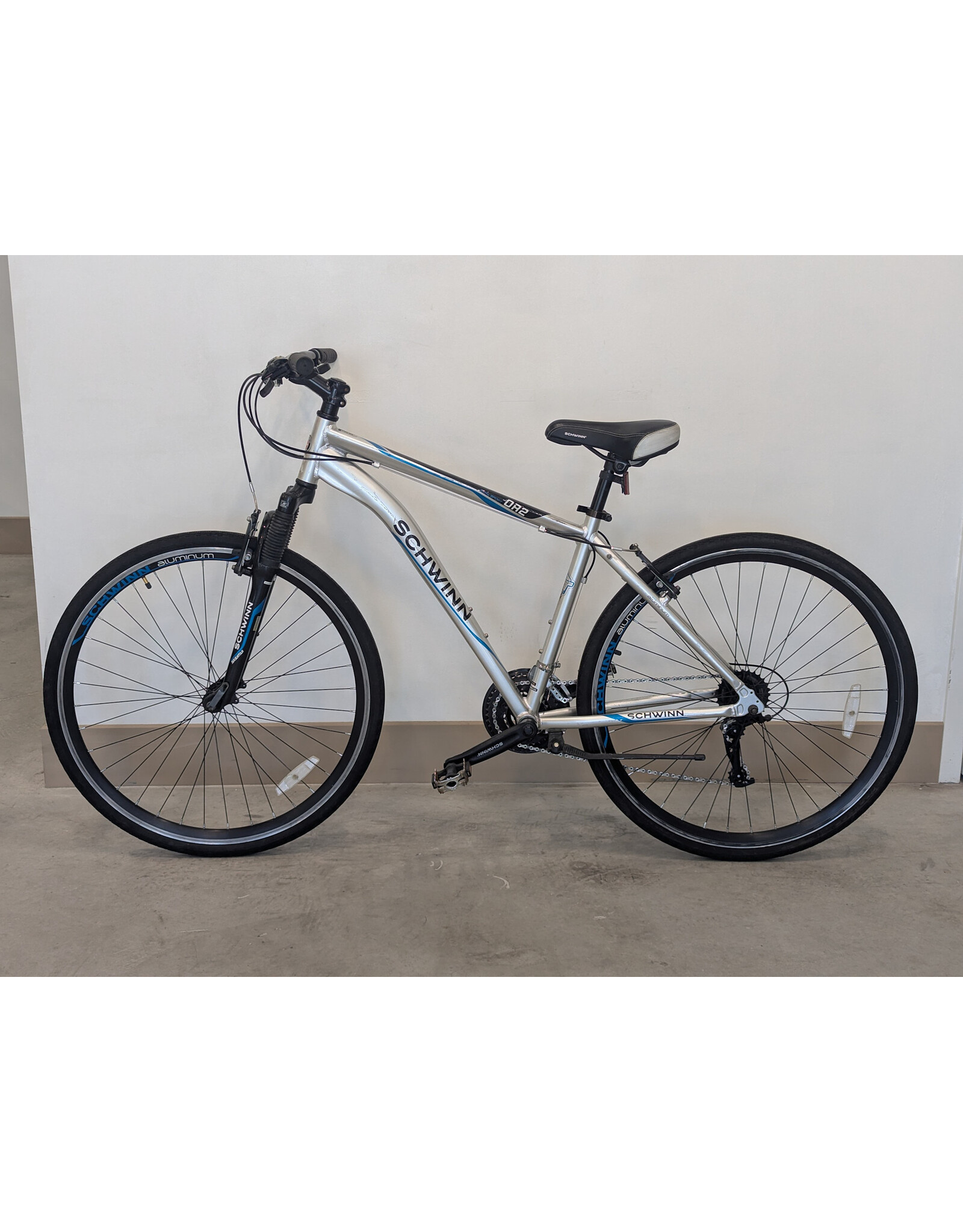 Schwinn Schwinn OR2 Dual Sport 18.5 Inch Silver