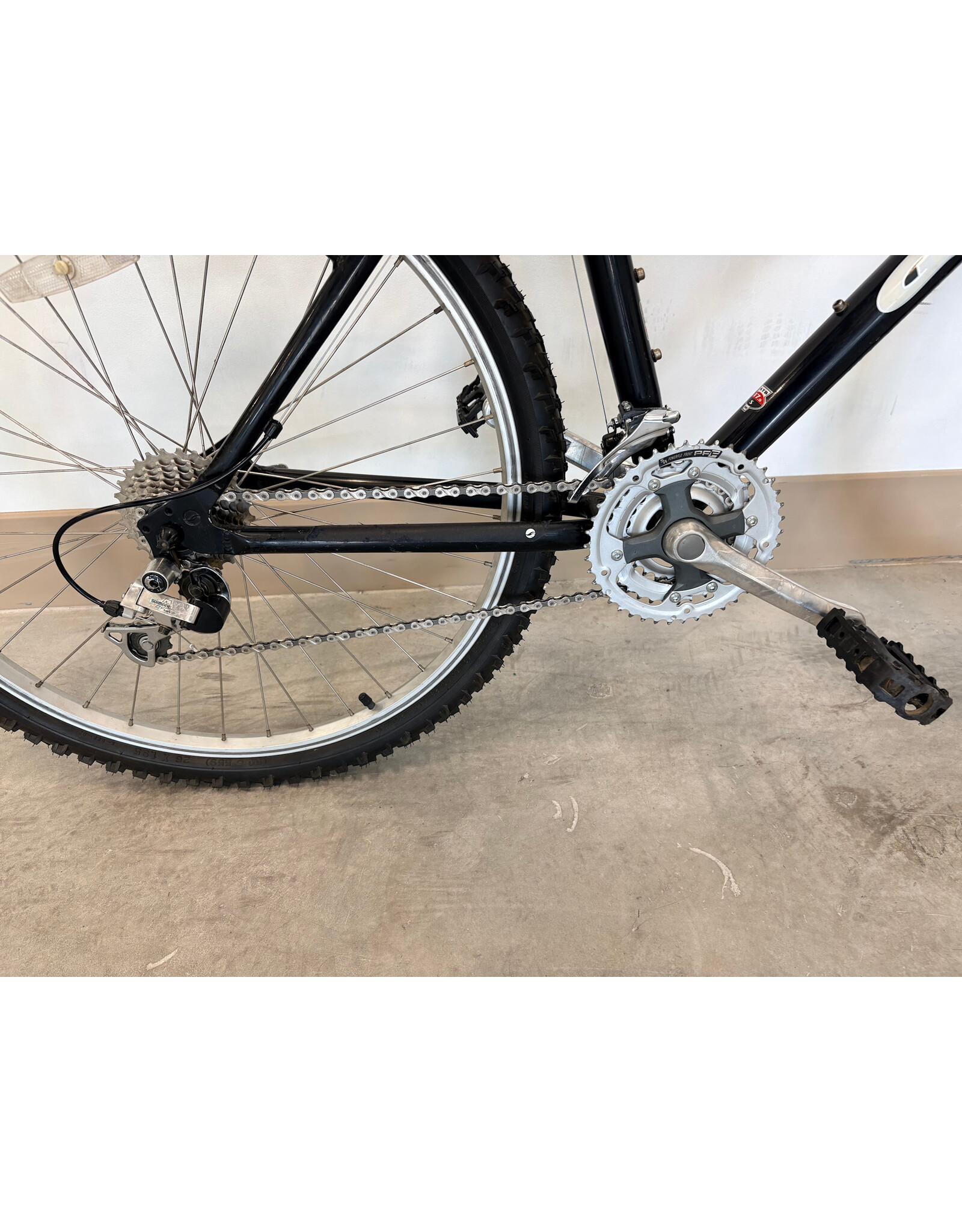 Giant Yukon  FRM 18"  SOH 29"