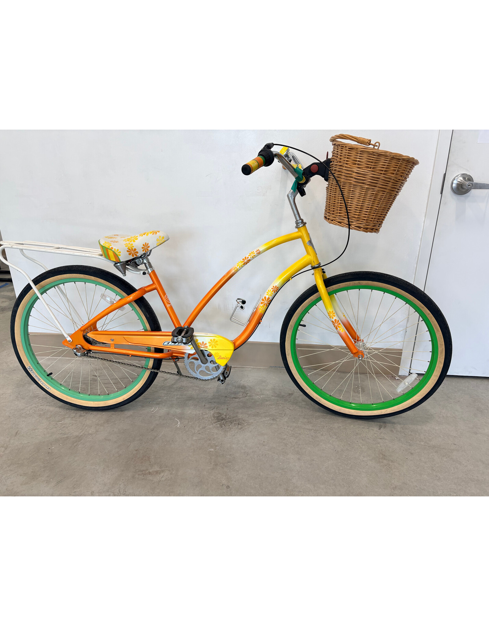 Electra Daisy 3-speed internal