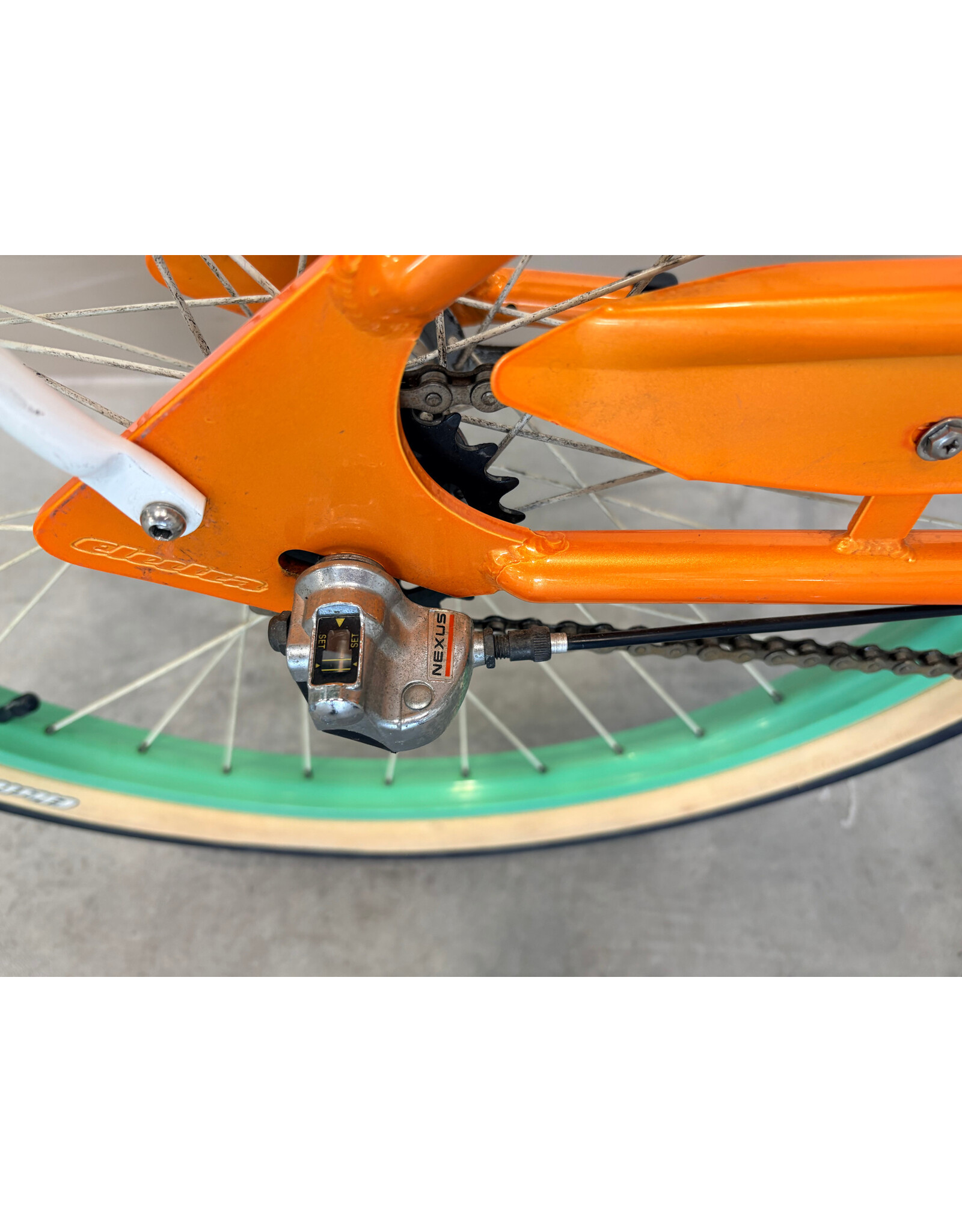 Electra Daisy 3-speed internal
