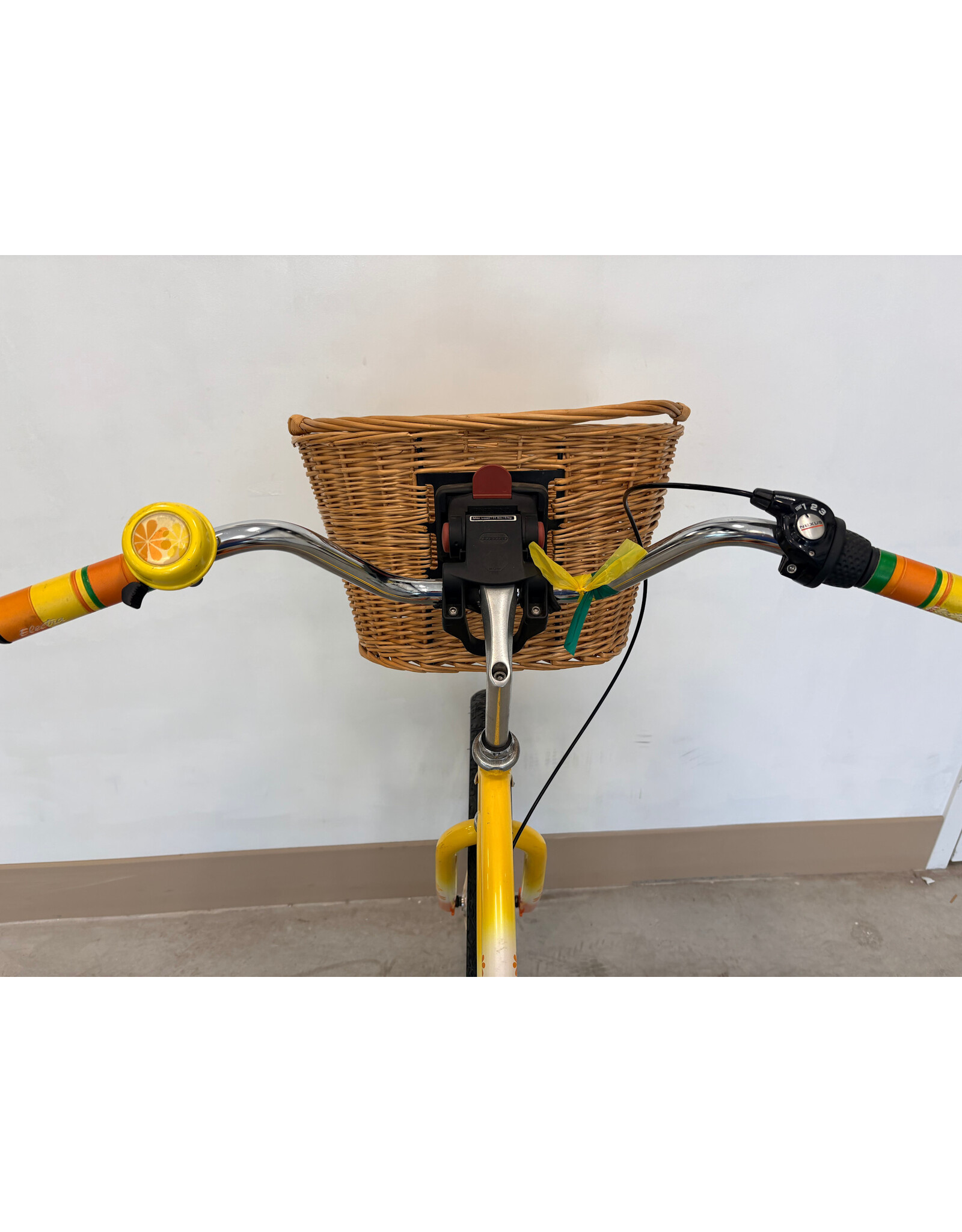 Electra Daisy 3-speed internal