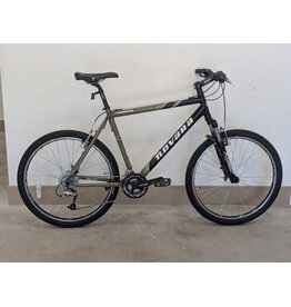 Novara Novara Ponderosa 21inch Black-Green