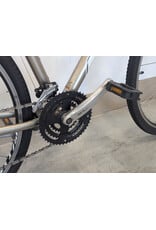 Trek Trek 7200 Hybrid 20-inch White
