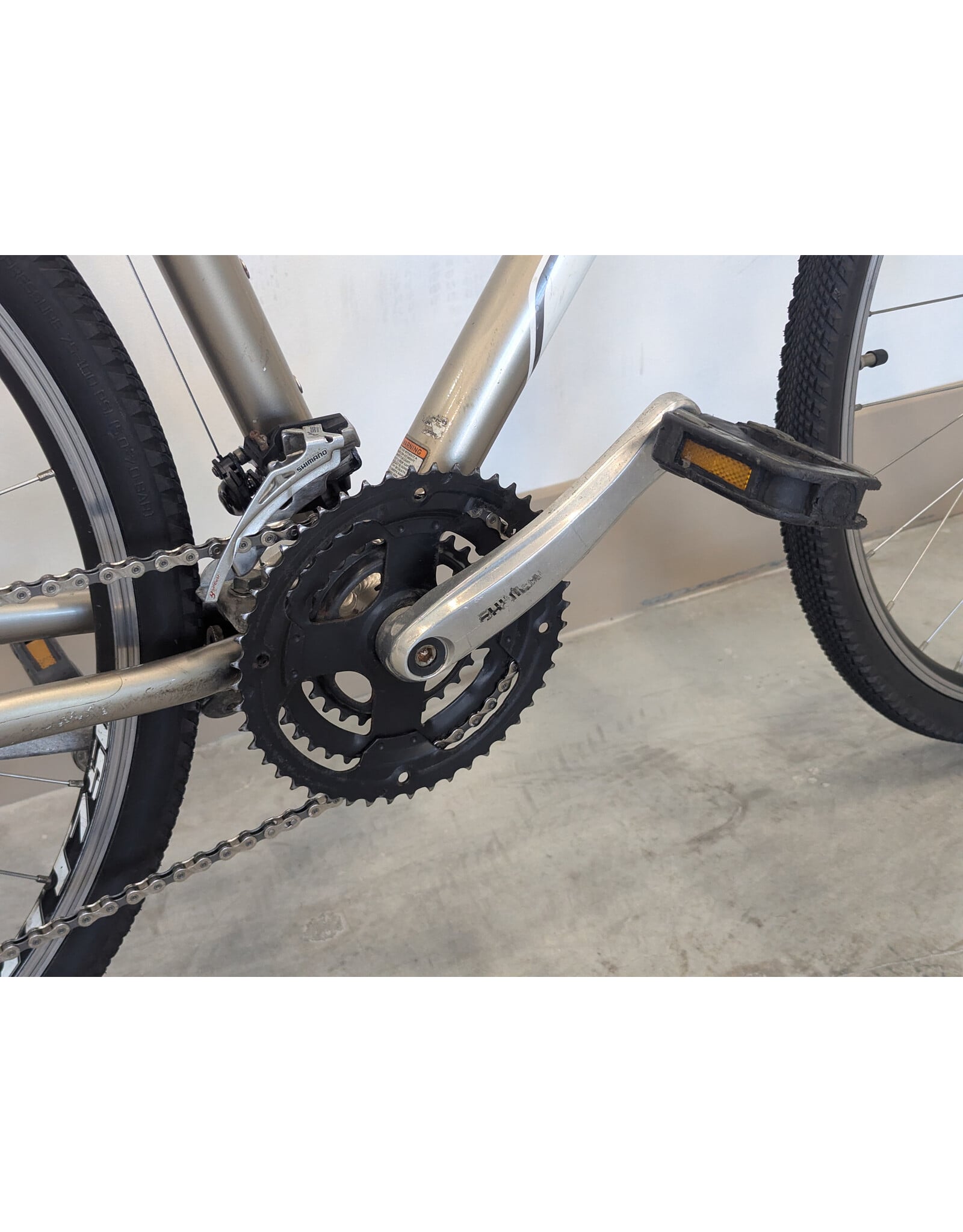 Trek Trek 7200 Hybrid 20-inch White