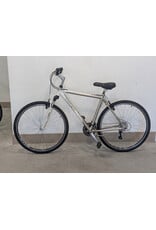 Trek Trek 7200 Hybrid 20-inch White
