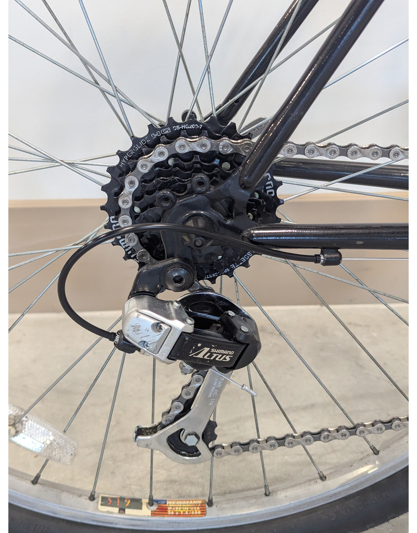 Specialized Specialized Hardrock 21 inch Black