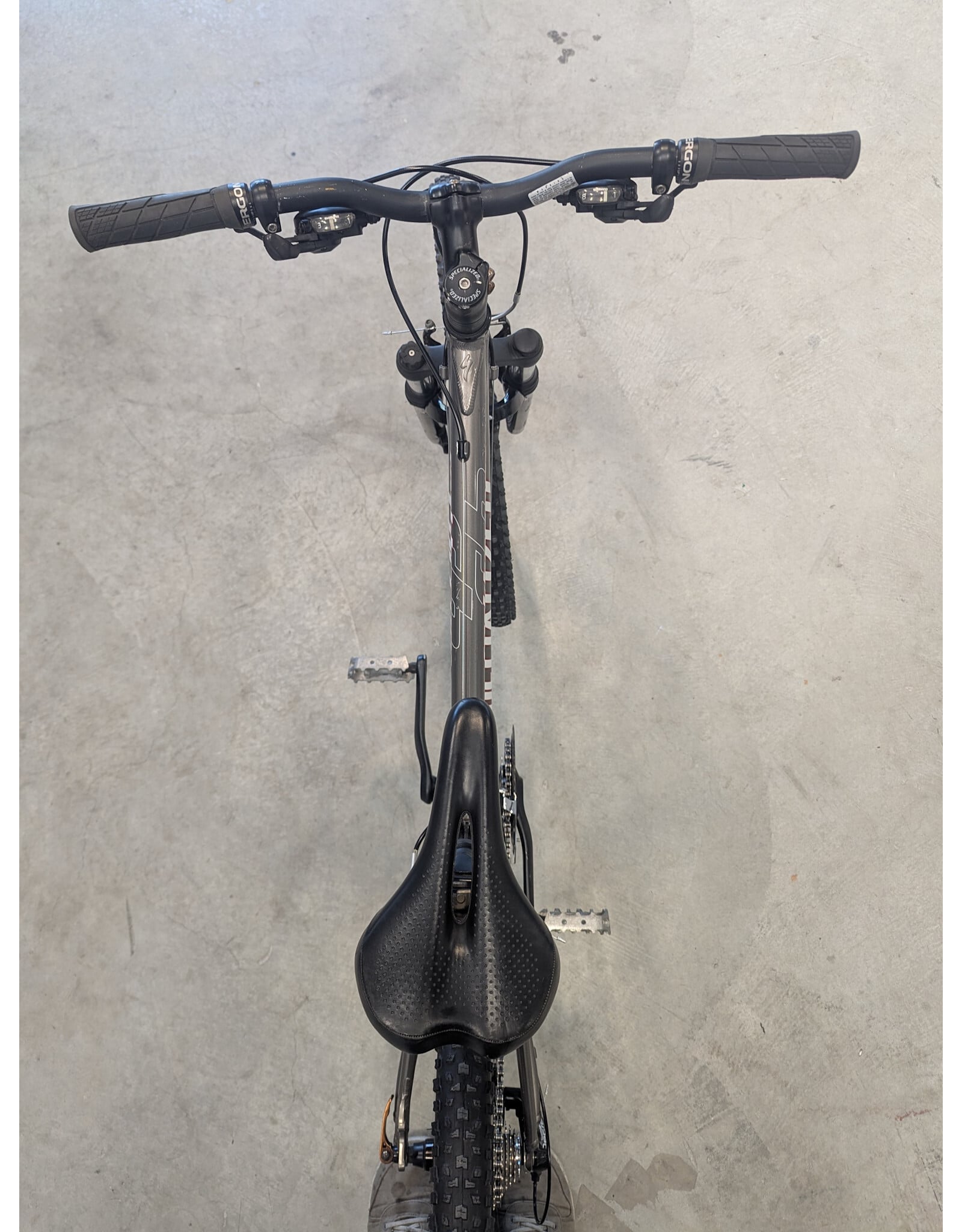 Specialized Specialized Rockhopper 13 inch Gray