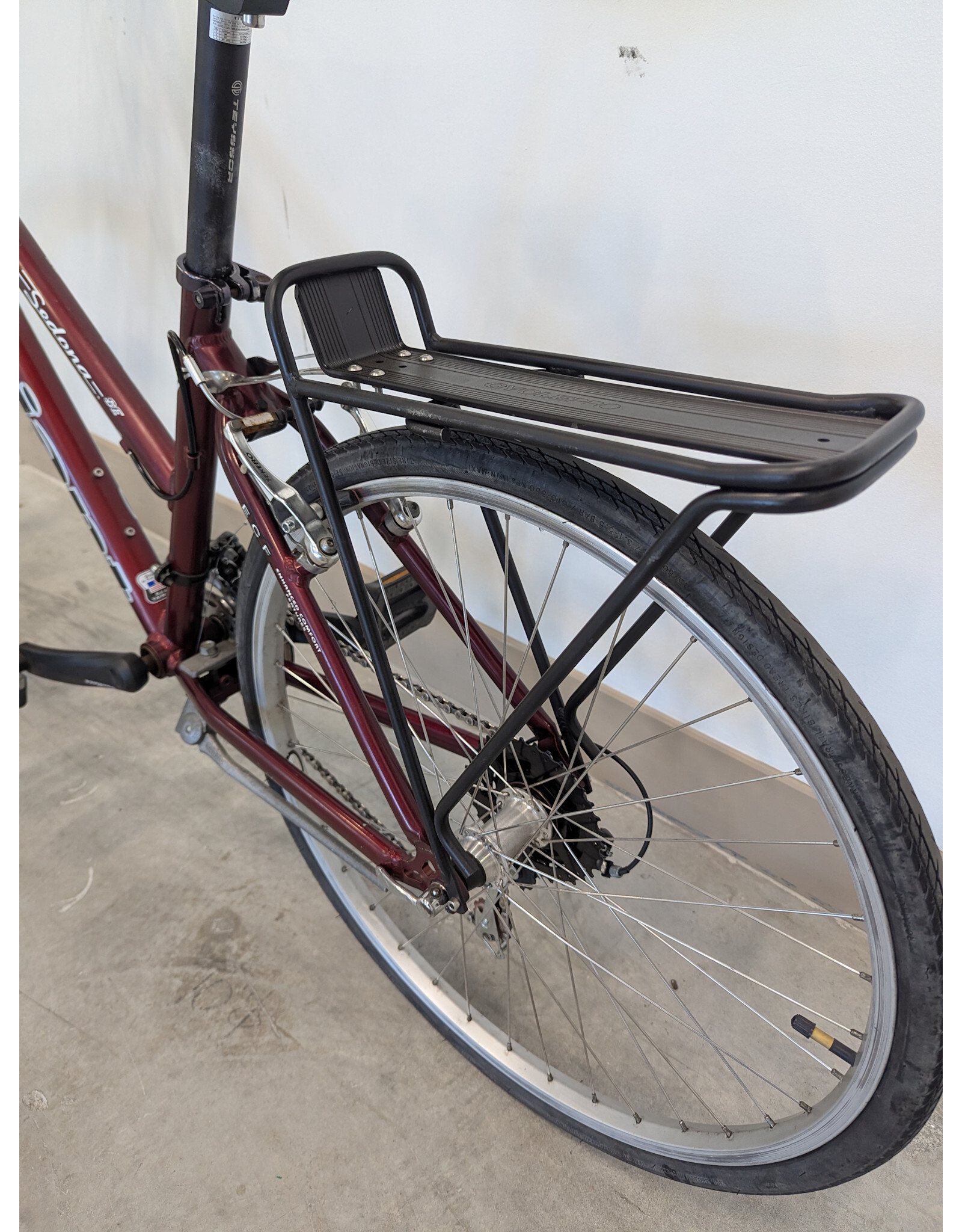 Giant Giant Sedona SE 17 Inch Black-Maroon