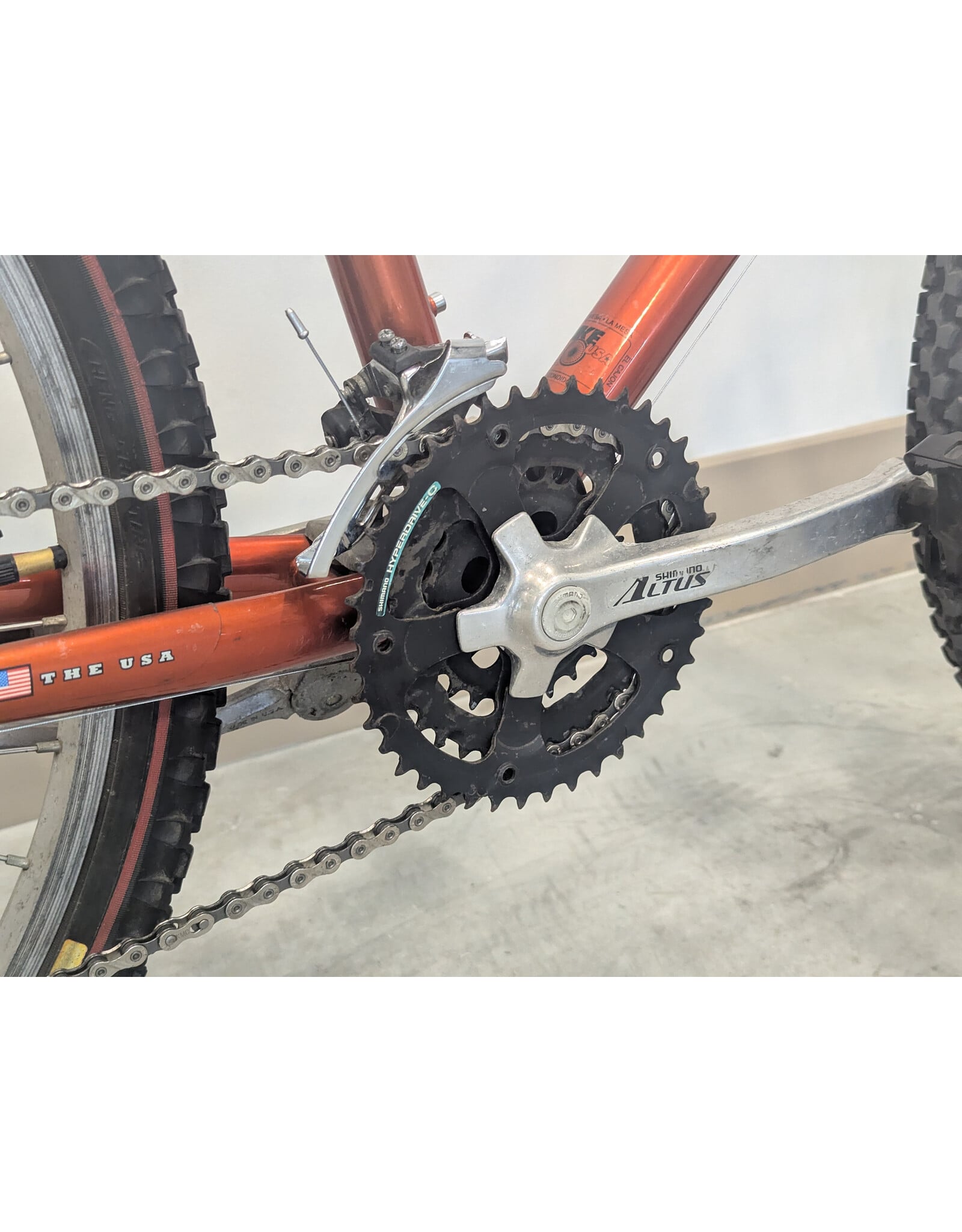 Trek Trek 820 18 Inch Red Copper Fade