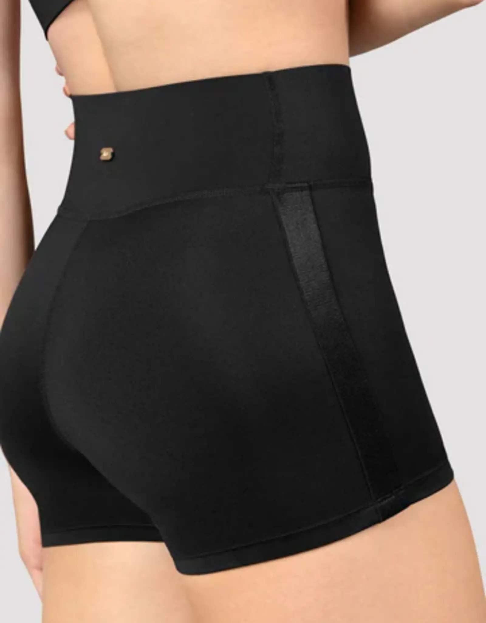 MIRELLA SHORT WITH SHINY ELASTIC DETAIL (M683)