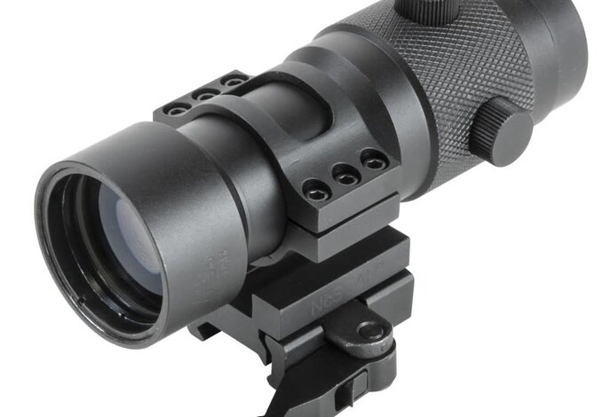 NcSTAR 3X Magnifier with 30MM Flip to Side QR Mount