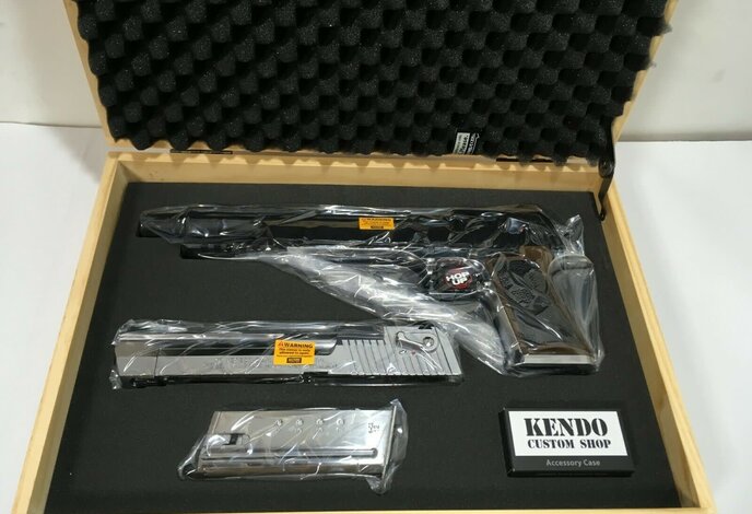 Tokyo Marui Biohazard Lightning Hawk Desert Eagle .50AE 10" Magna Port Custom