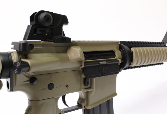 SRC SR4 CQB w/battery and charger, tan