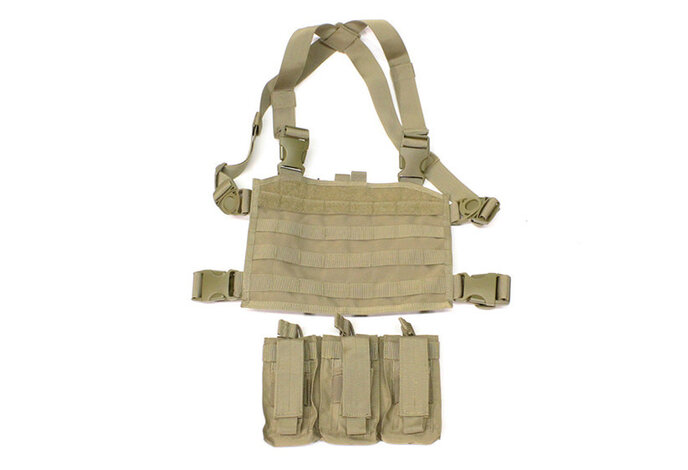 SPEARHEAD chest rig for M4 magazines, coyote tan