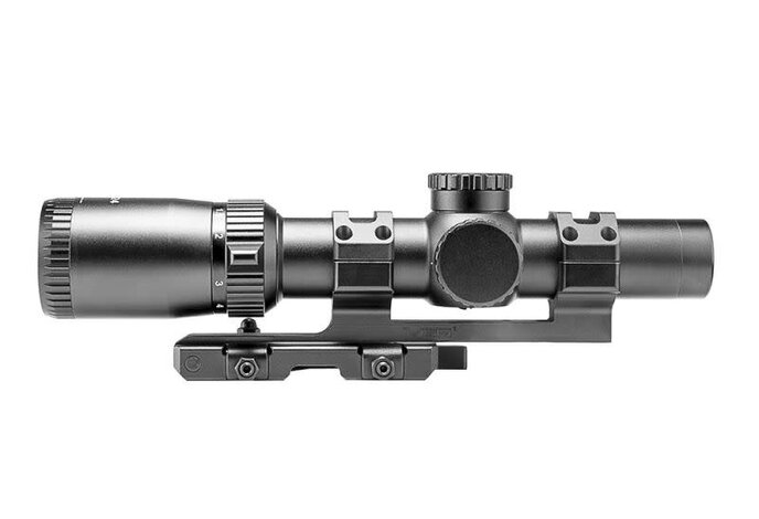 NcStar STR Combo 1-6x24 Red / Green Scope with SPR mount