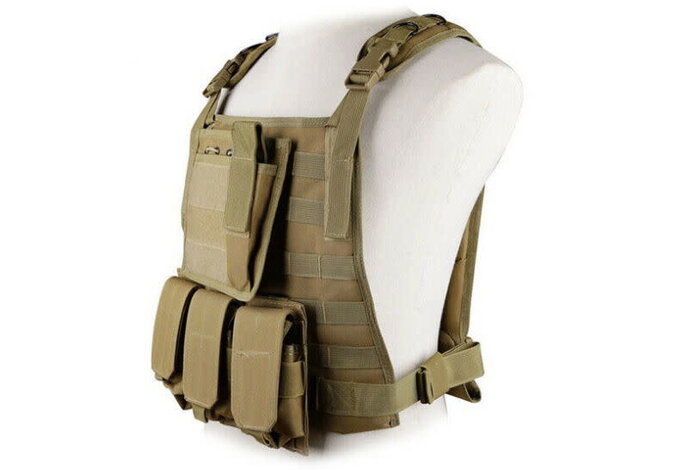 WoSport MOLLE Plate Carrier with Triple M4 Magazine Pouch and Admin Panel