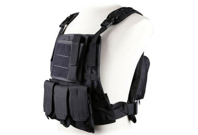 WoSport MOLLE Plate Carrier with Triple M4 Magazine Pouch and Admin Panel