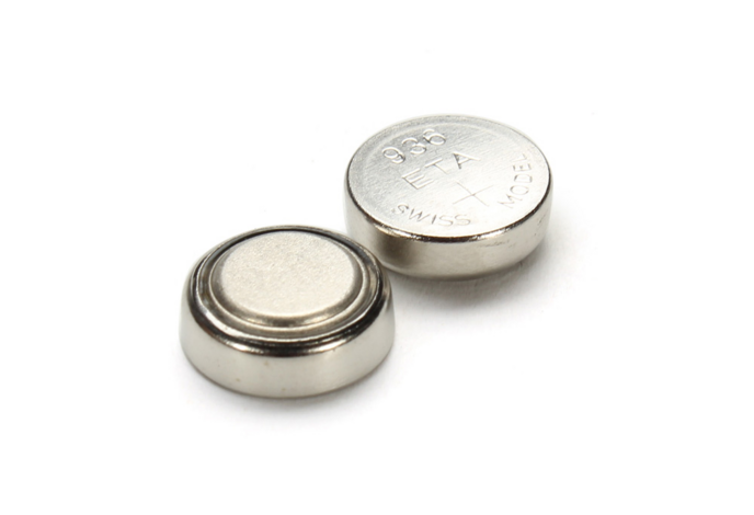 AG9 1.5V button battery (394F)