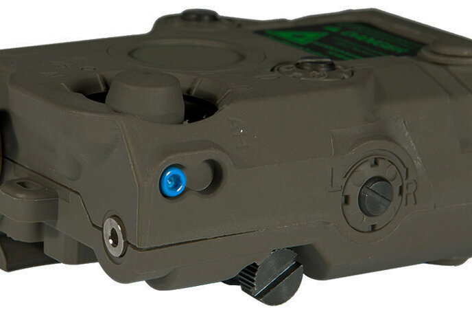 UKARMS AN/PEQ15 LED/IR light w/green Laser, OD green case