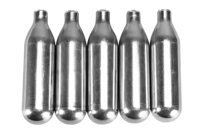 Umarex P2P 8 gram CO2 Cylinders, 5 Pack
