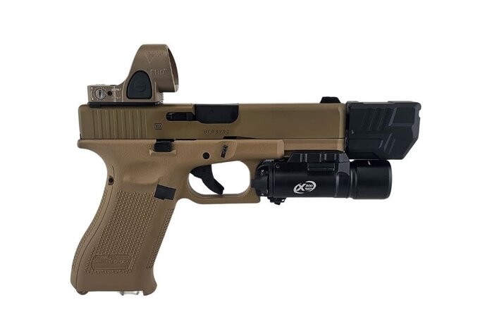 AEX Custom SANDMAN – Elite Force GLOCK 19x GBB Pistol FDE / BLK