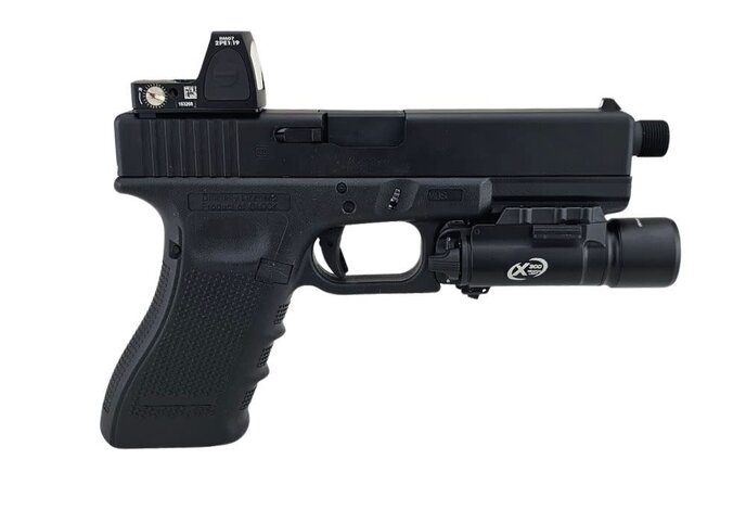 AEX Custom NIGHT WATCH  Elite Force GLOCK G17 GEN4 Green Gas Full Blowback Pistol by VFC Black