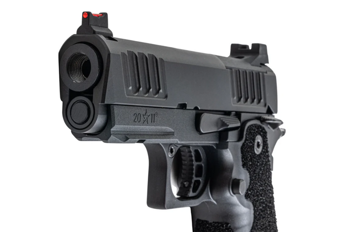 EMG Staccato CS Compact 2011 gas blowback airsoft pistol, master grip ,green gas