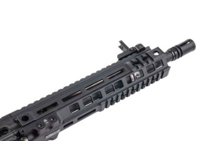 Tokyo Marui EVOLT RS FPR MK4 Recoil Shock AEG Package w/ 4 mags