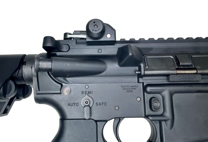 Tokyo Marui EVOLT RS FPR MK4 Recoil Shock AEG Package w/ 4 mags