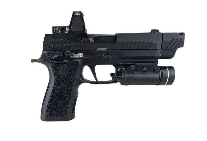AEX Custom BLACK LABEL | SIG P320 XCARRY Gas Blowback Airsoft Pistol