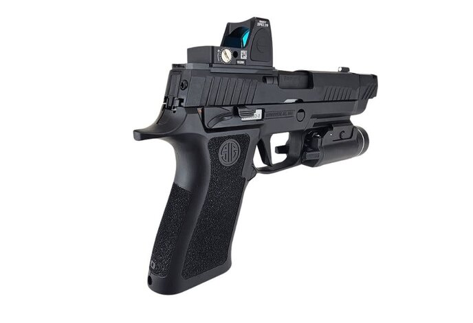 AEX Custom BLACK LABEL | SIG P320 XCARRY Gas Blowback Airsoft Pistol