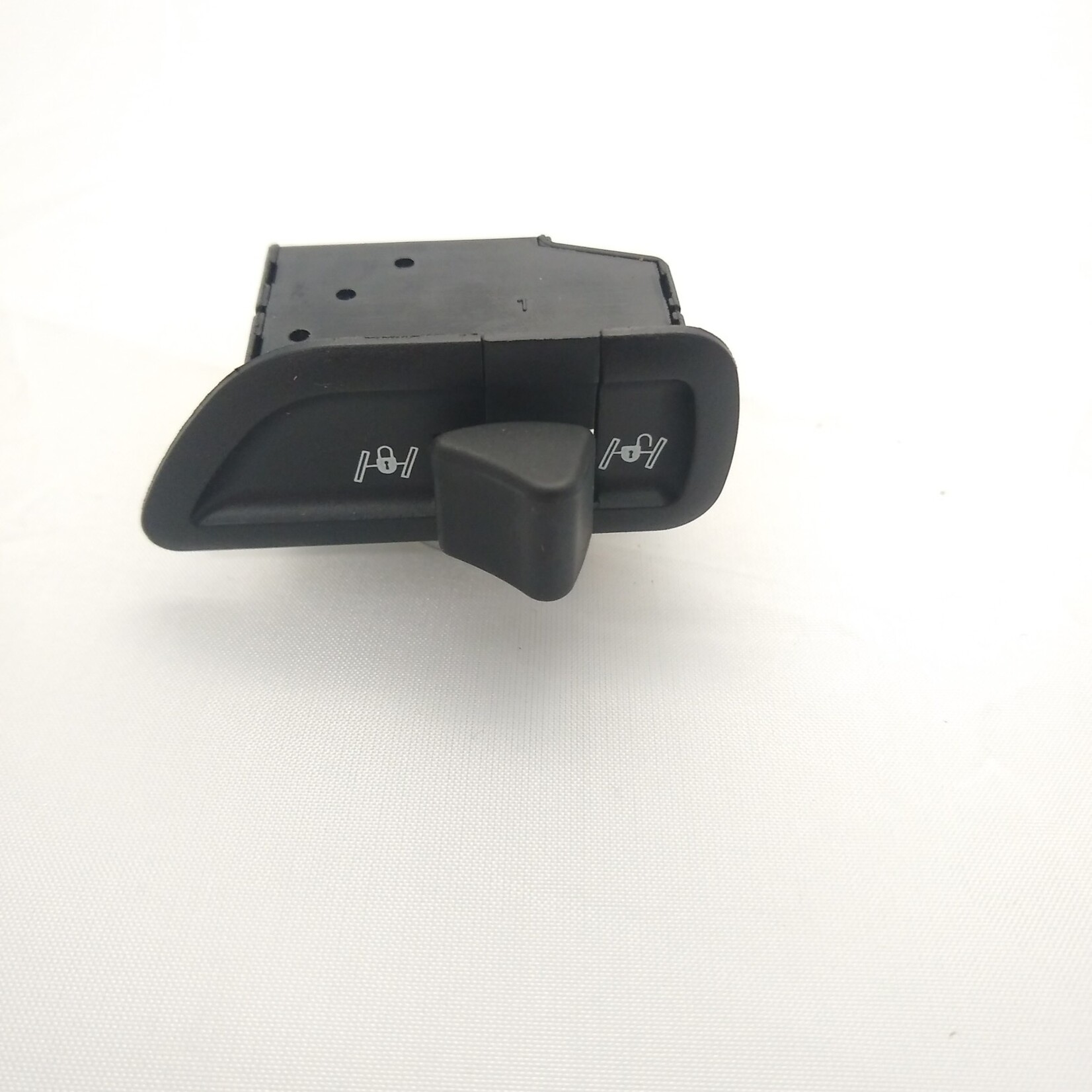 Piaggio MP3 Tilt Lock Switch - Wide