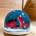 SIP Vespa Snow Globe