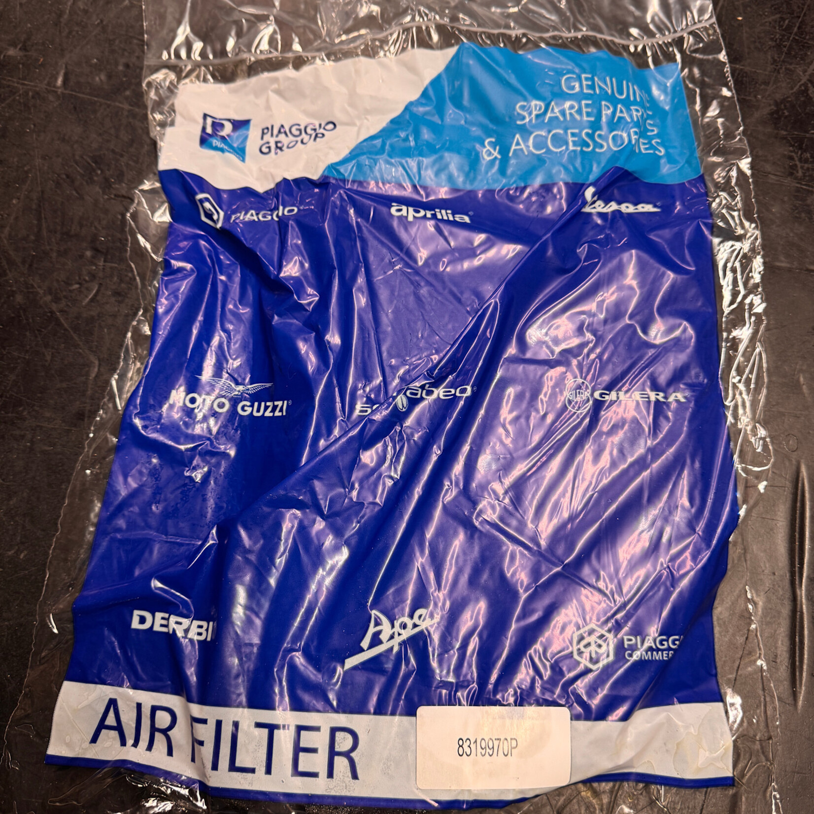 Piaggio Air Filter - Vespa GT 200 / GTS 250 - 300 / HPE - HPE 2 / MP3 250-300