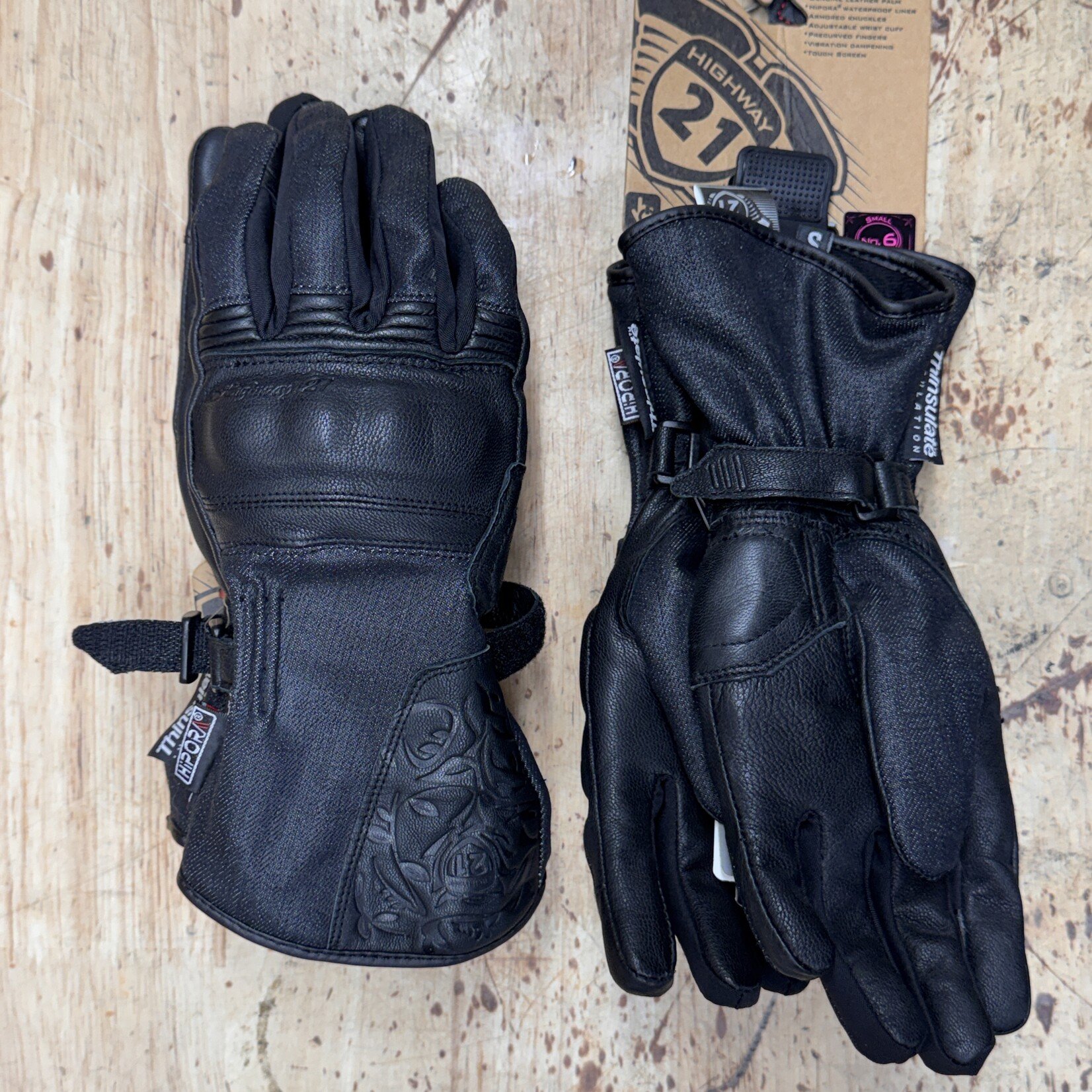 Highway 21 Highway 21 Black Rose Womens Winter Glove (Closeout)