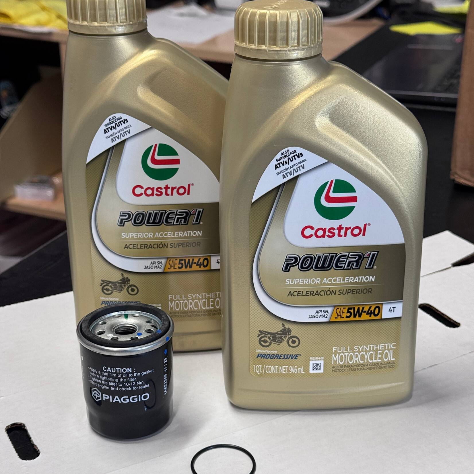 OEM Piaggio Oil Filter, Drain Plug O-Ring, and 5w40 Oil Kit for Vespa ET4, LX, LXV, S, Primavera, Sprint, GTS, GTV, 946 and Piaggio BV, Fly, MP3, Typhoon, Liberty, 2001 and Newer — Parts #1A022356 and  #285536