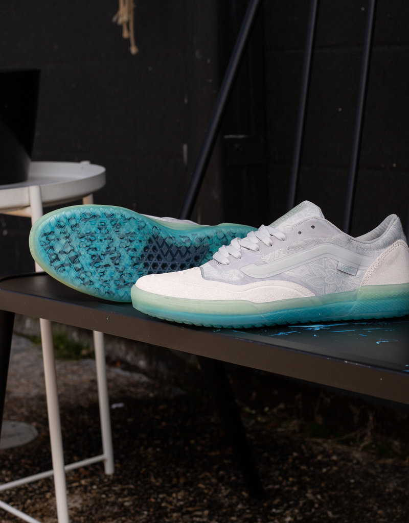 Vans AVE Pro Beatrice Domond