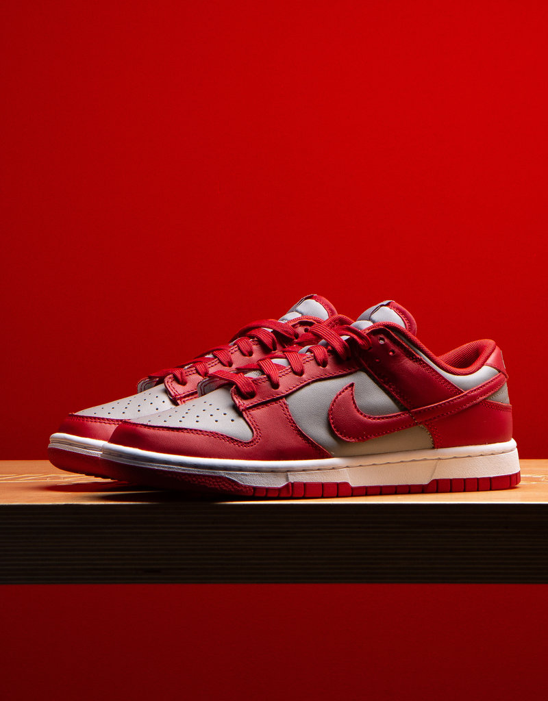 Nike Nike Dunk Low Medium Grey Varsity Red