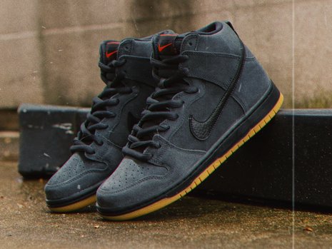 Nike SB Dunk High Orange Label