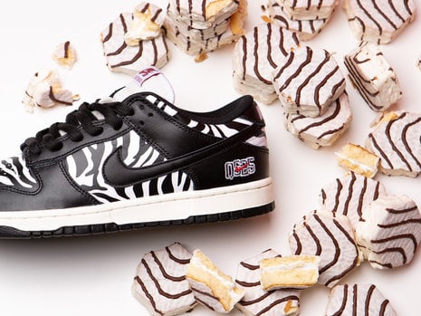 Nike SB x Quarter Snacks Dunk Low 'Zebra'