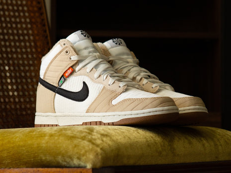 Nike Dunk High 'Toasty'