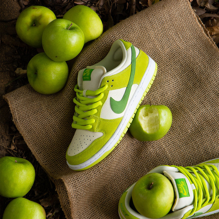 Releases - Nike SB Dunk Low 'Green Apple' - RUKUS