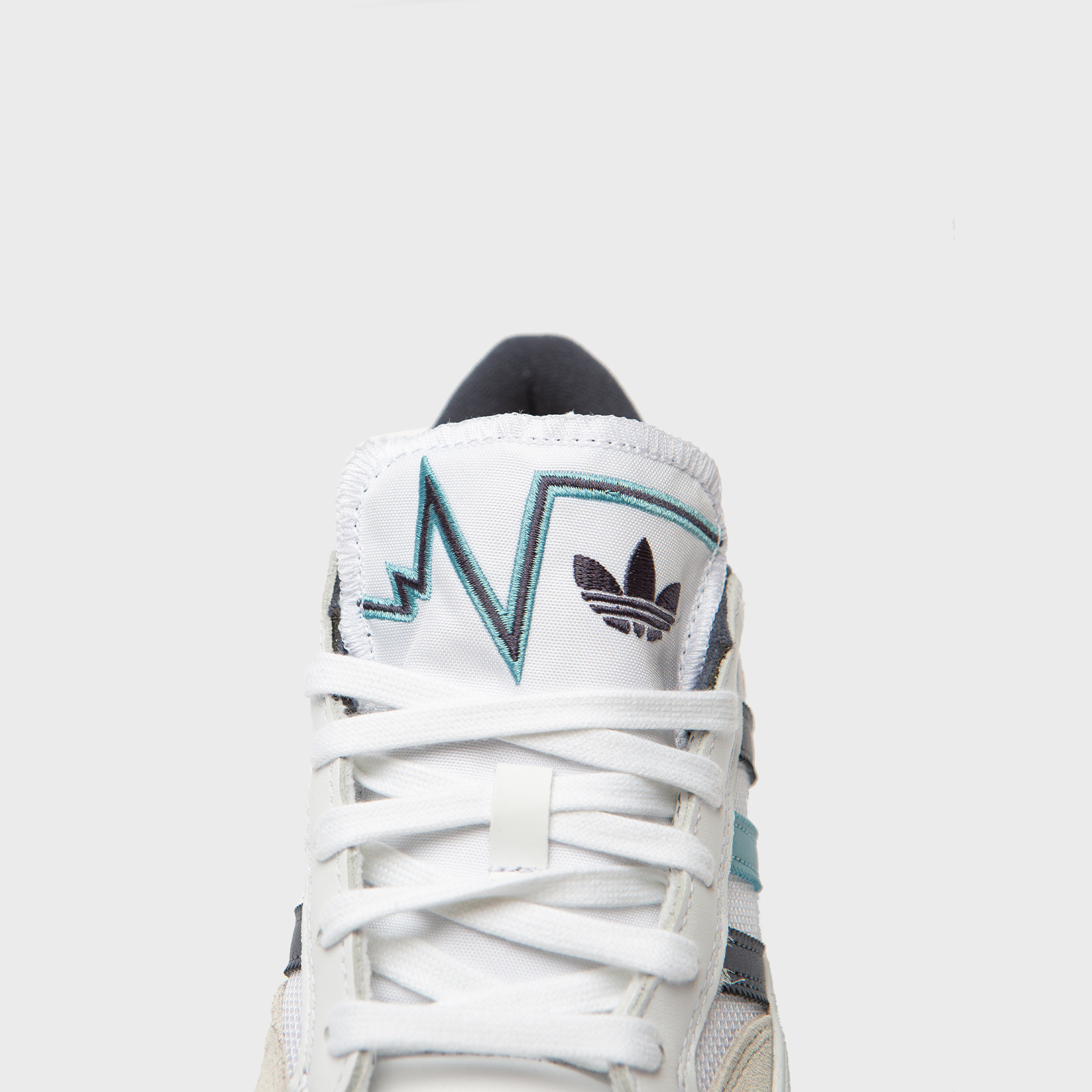 Adidas Adidas Nora White/Blue/Navy