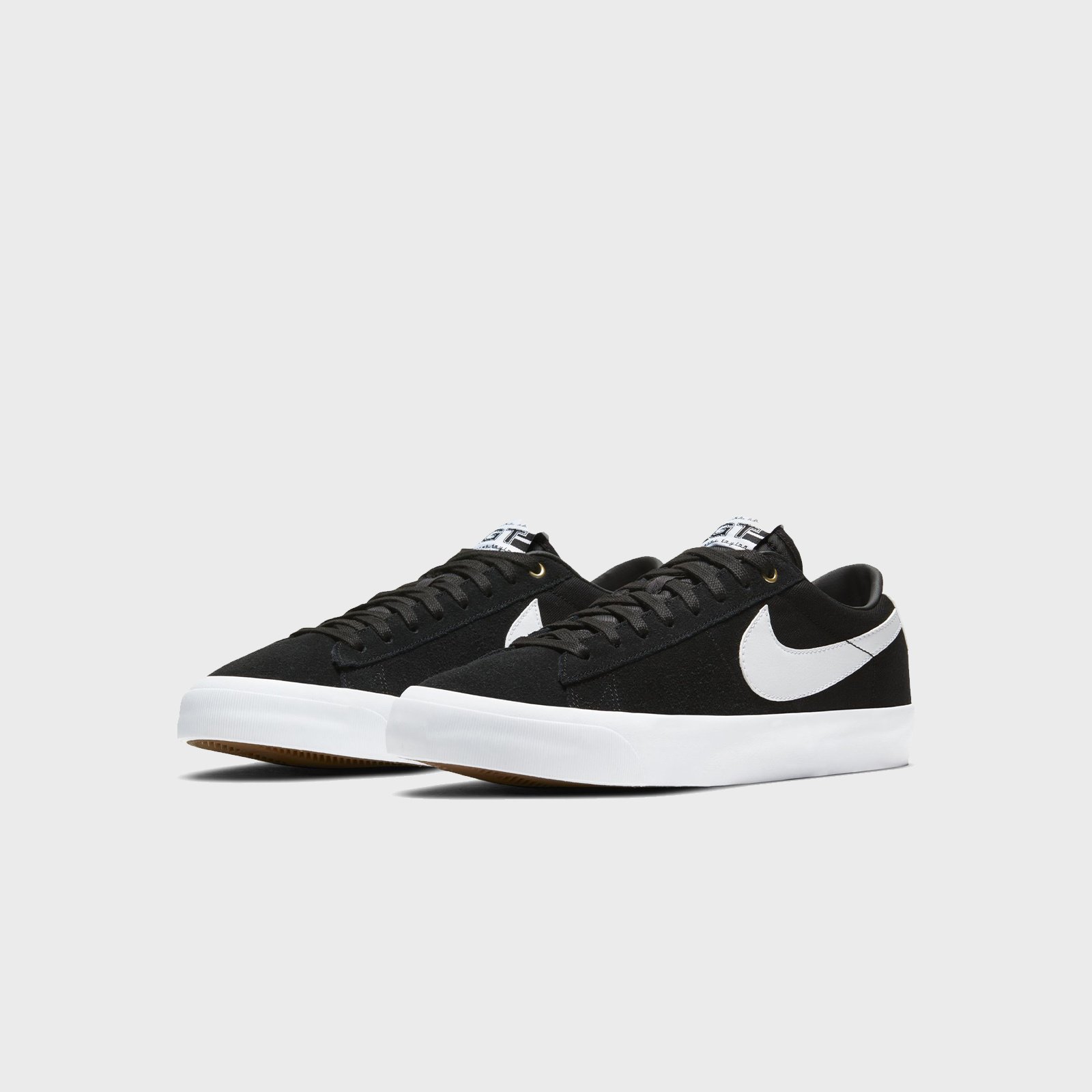 Nike SB Blazer Low Pro GT Black/White