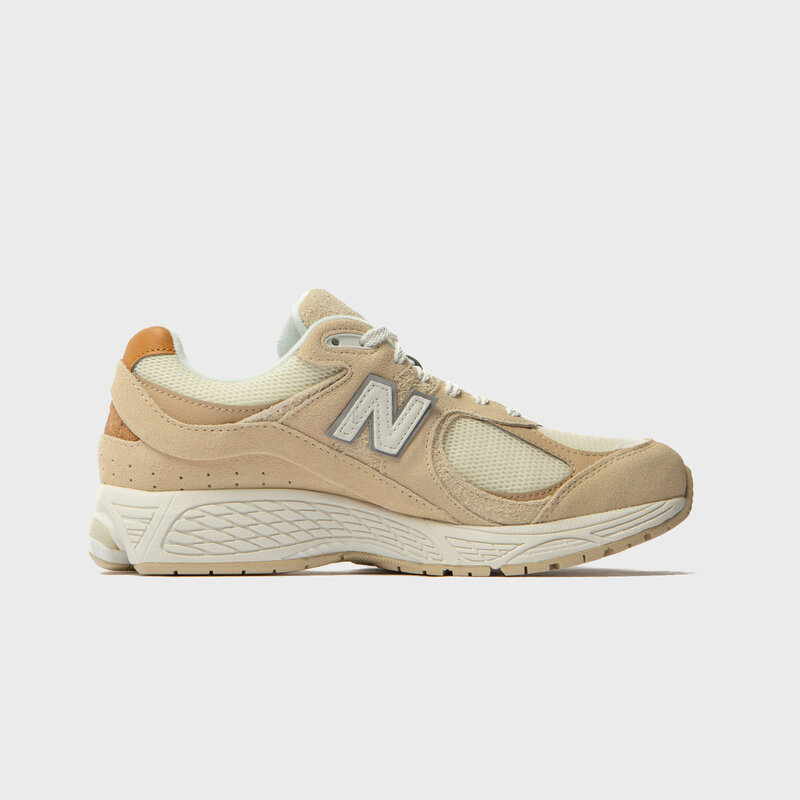 New Balance 2002R Cream/Brown