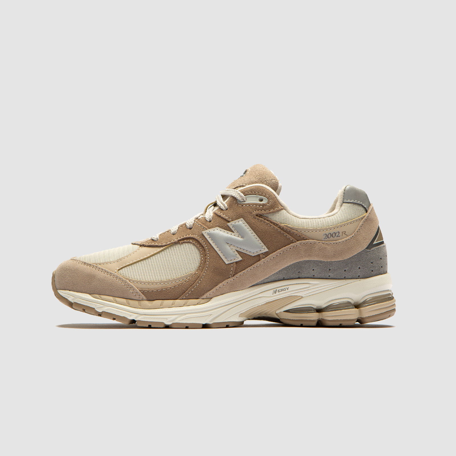 New Balance2002R Beige/Grey/White - RUKUS
