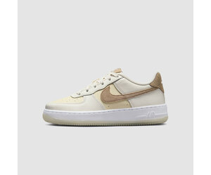 nike-air-force-1-lv8-5-sail- nike-air-force-1-lv8-5-sail-