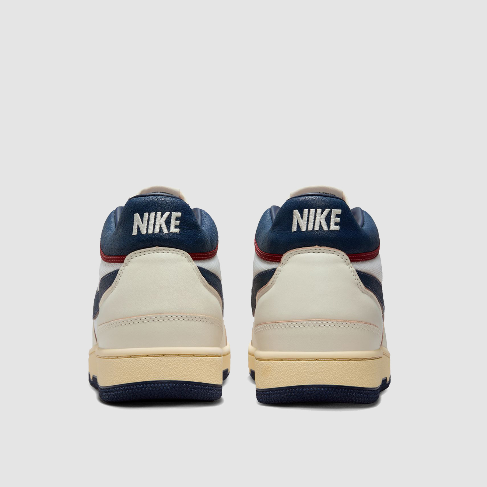Nike Attack Sail/Midnight Navy